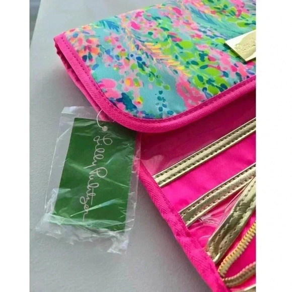 Lilly Pulitzer "Catch the Wave" Luggage Travel Bag Cosmetic Makeup Case - Picture 9 of 11
